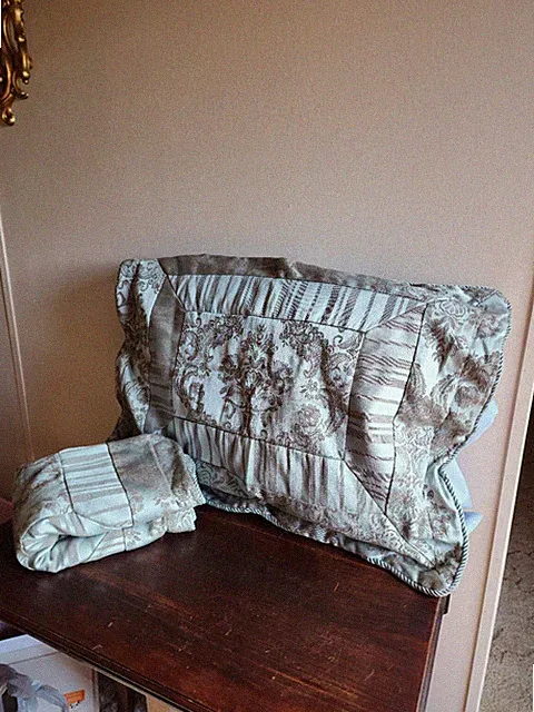 Set of 2 Teal Cord Trim Quilted Lined Standard Pillow Shams Shabby Chic